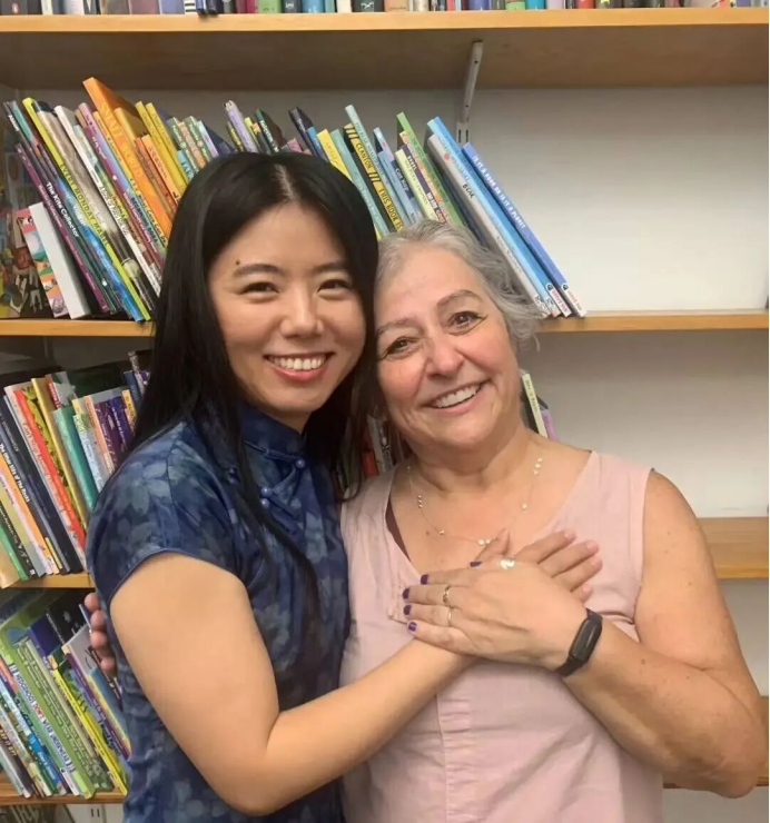 西蒙斯大学儿童文学研究中心 李欢